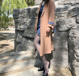 大胸媳妇电影_BD英语高清迅雷在线观看