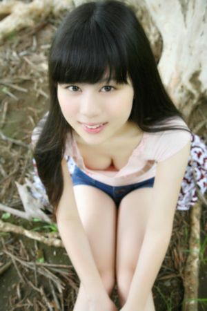两个小婕子和我做受h_1080BD在线观看